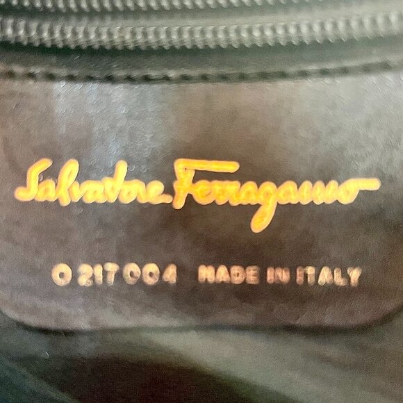 Salvatore Ferragamo Vintage White and Blue Snakeskin Nautical Crossbody Handbag - Picture 4 of 16